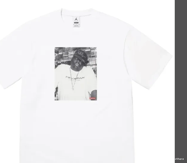 White TOP L S and XL M BIGGIE Black 1001
